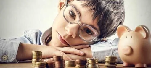 Den Umgang mit Geld lehren – Pro und Kontra Taschengeld für Kinder